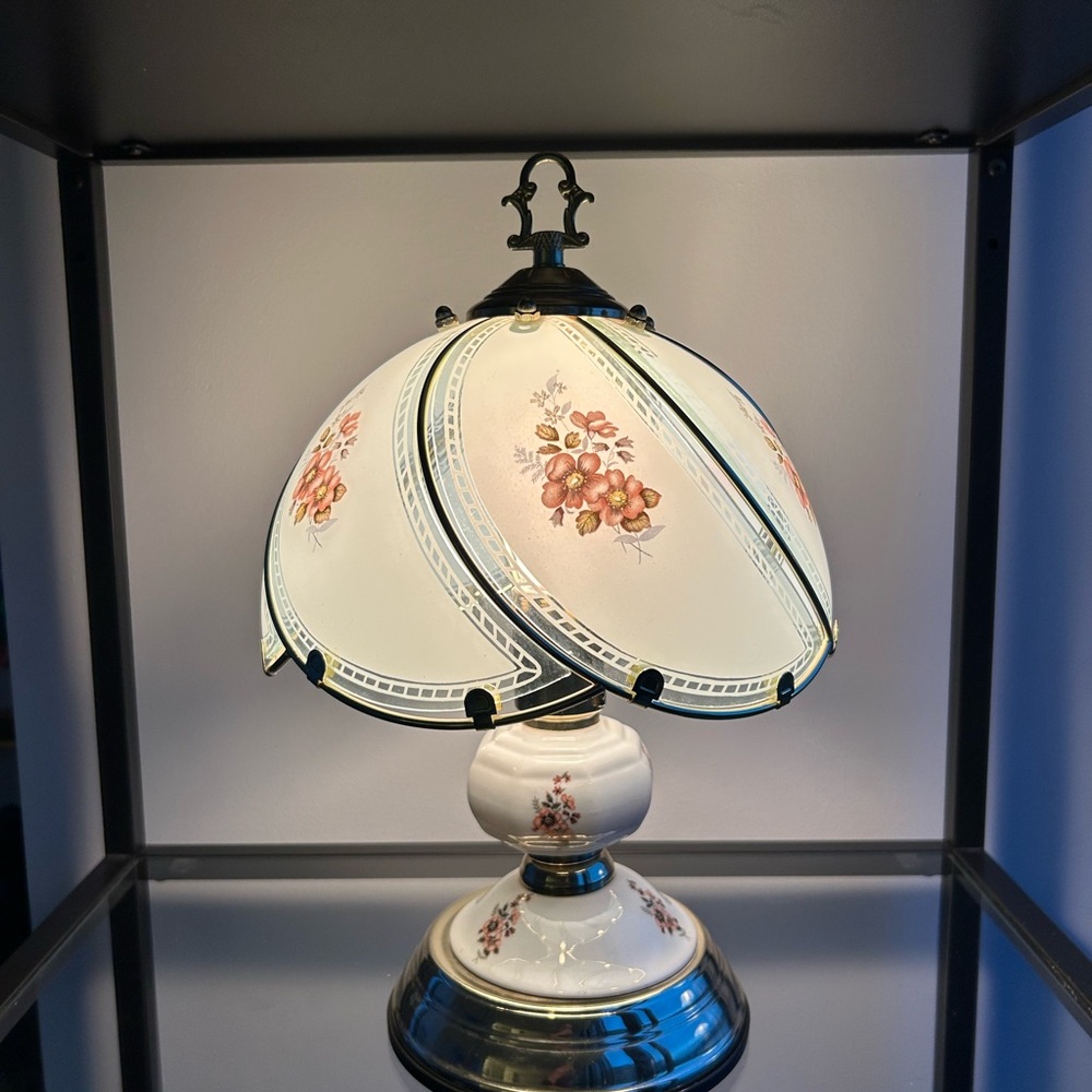 Vintage Floral Glass Touch Lamp in Tiffany Style - 1980s - Picture 12 of 13